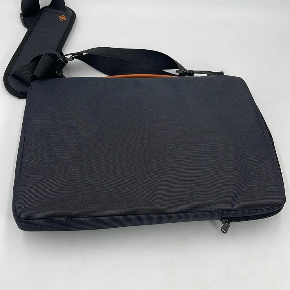 Tomtoc Defender-A42 Laptop Shoudler Bag for 16 inch MacBook Pro